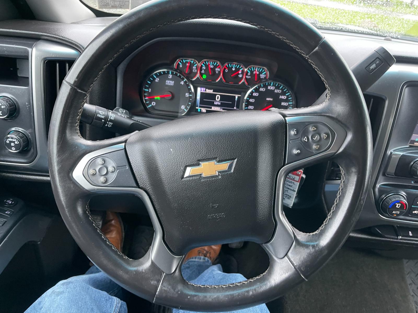 2014 Gray /Black Chevrolet Silverado 1500 LT Crew Cab 4WD (3GCUKREC7EG) with an 5.3L V8 OHV 16V engine, 6-Speed Automatic transmission, located at 11115 Chardon Rd. , Chardon, OH, 44024, (440) 214-9705, 41.580246, -81.241943 - Photo #25